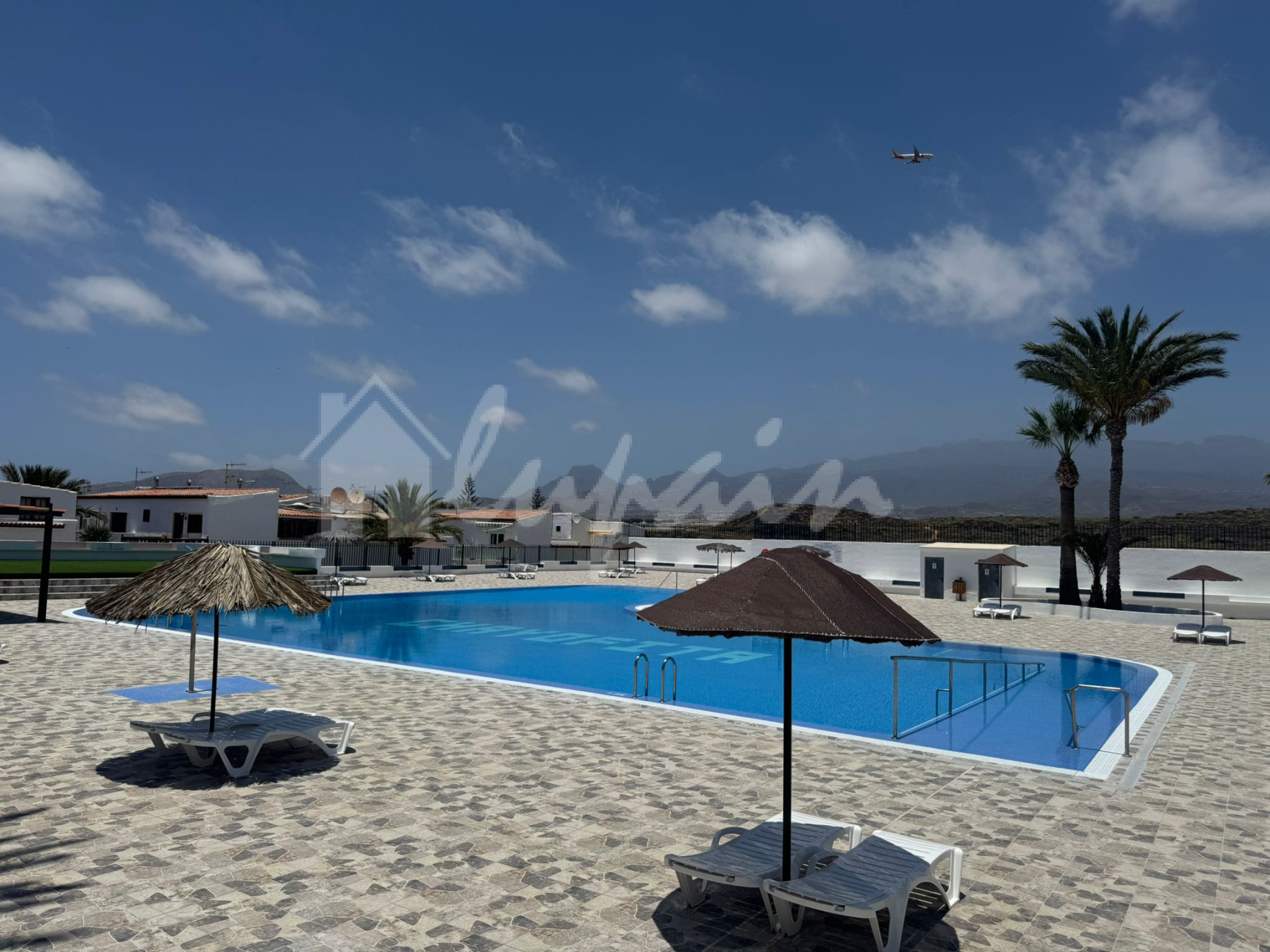 Apartment in Costa del Silencio - view 1
