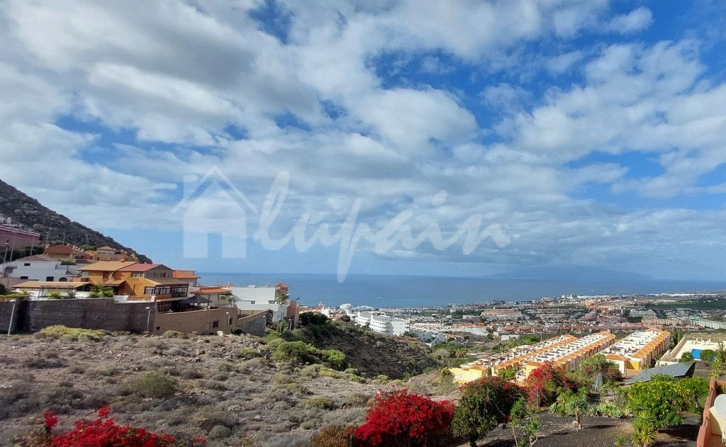 Apartment in Costa Adeje - Image 3