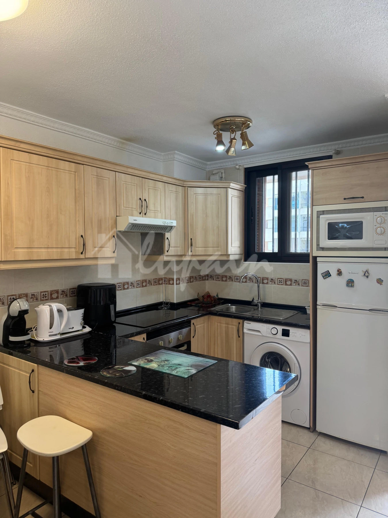 Apartment in Arona - Image 5