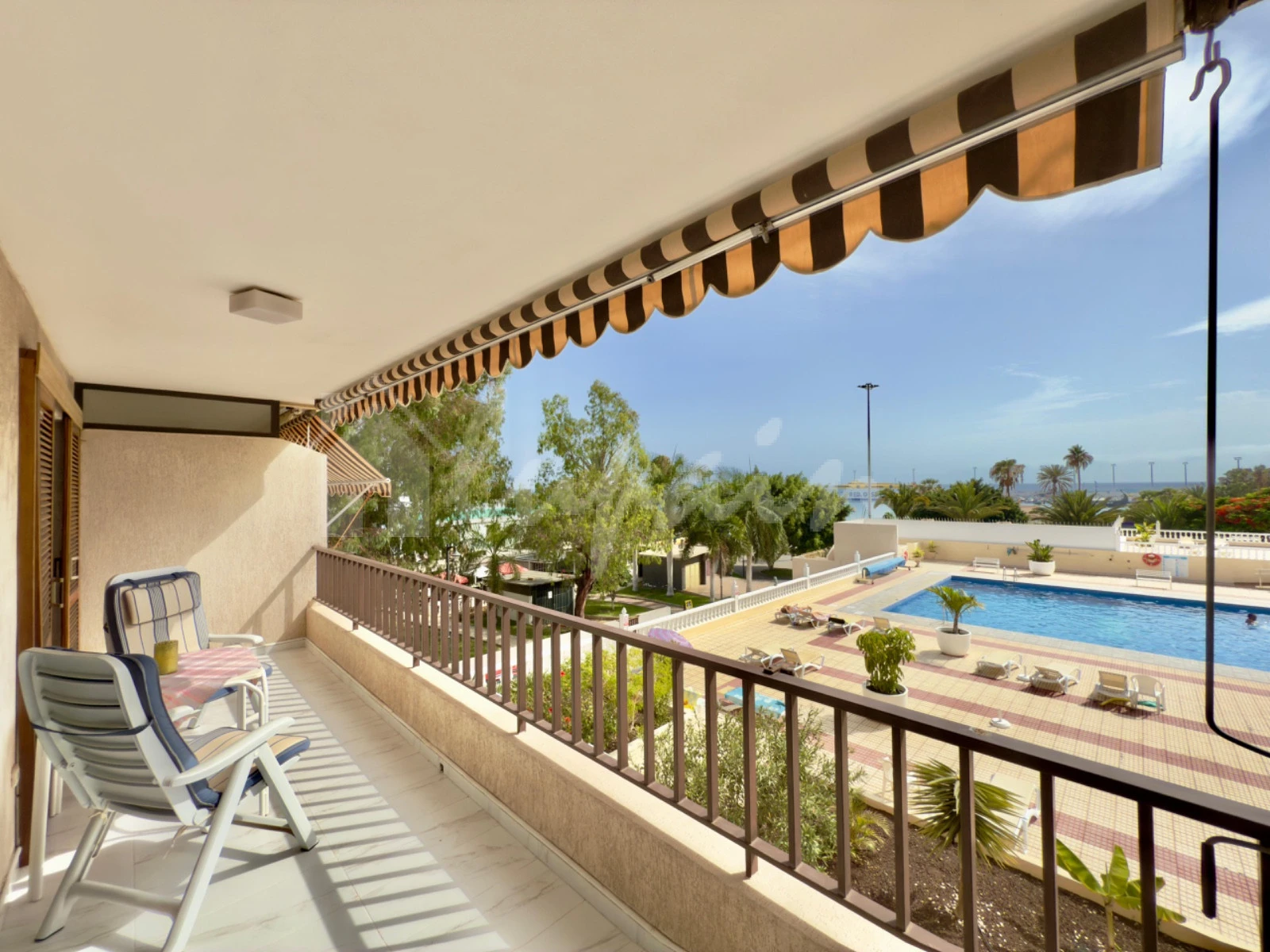 Apartment in Los Cristianos - Image 3
