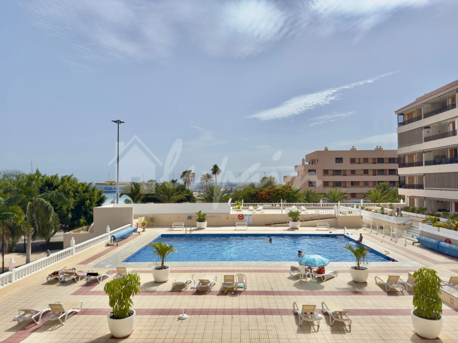 Apartment in Los Cristianos - Image 4
