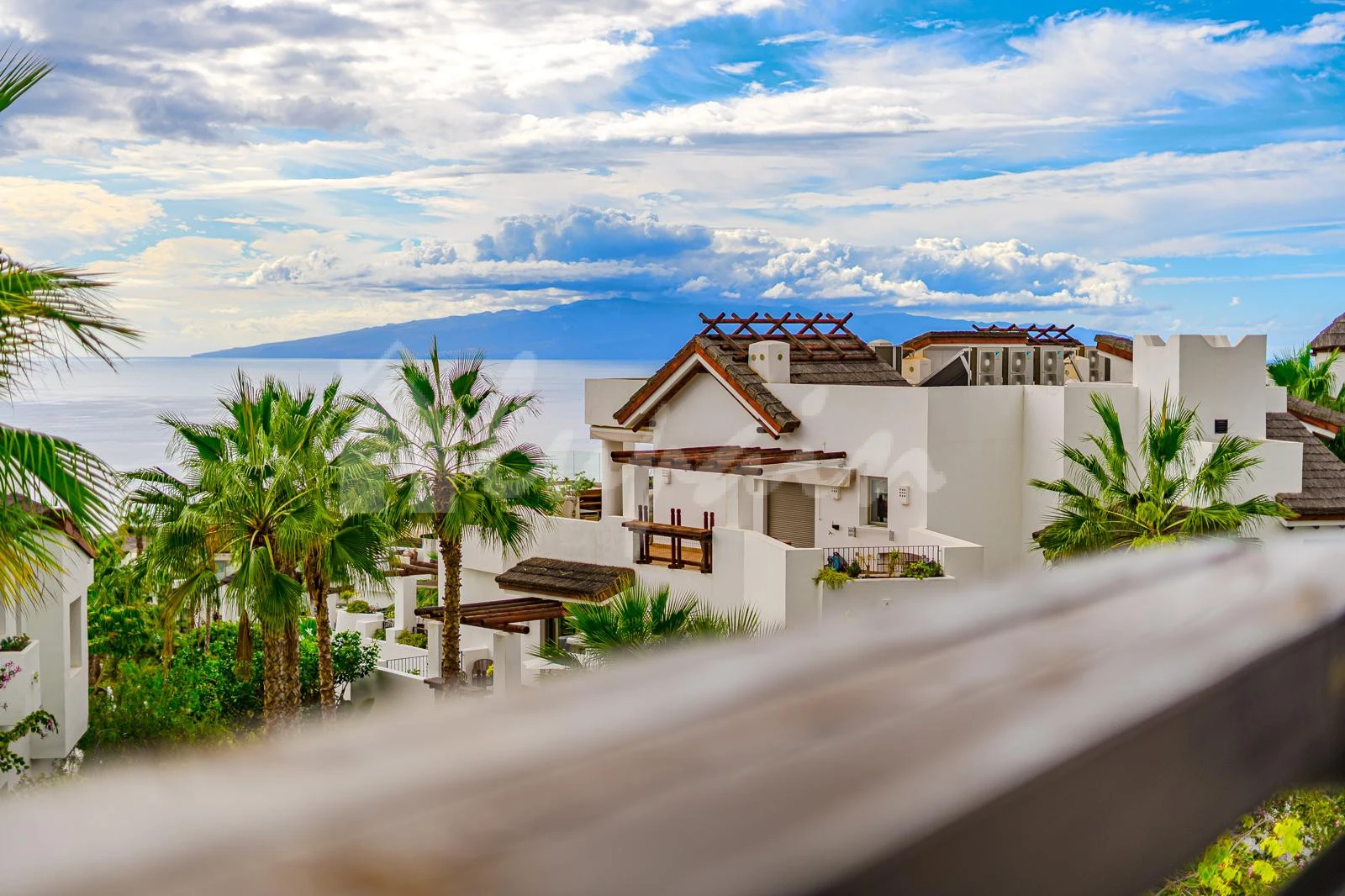 Apartment in Guia de Isora - Image 2