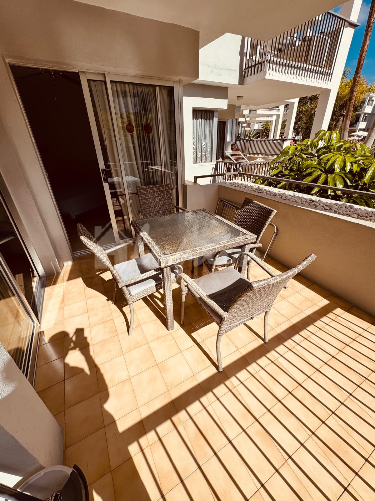 Apartment in Los Cristianos - view 1